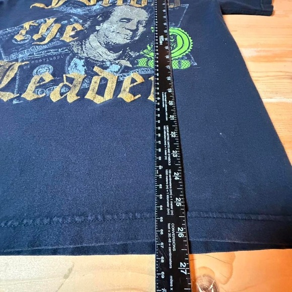 WWE Follow the leader graphic tee. - Picture 4 of 6